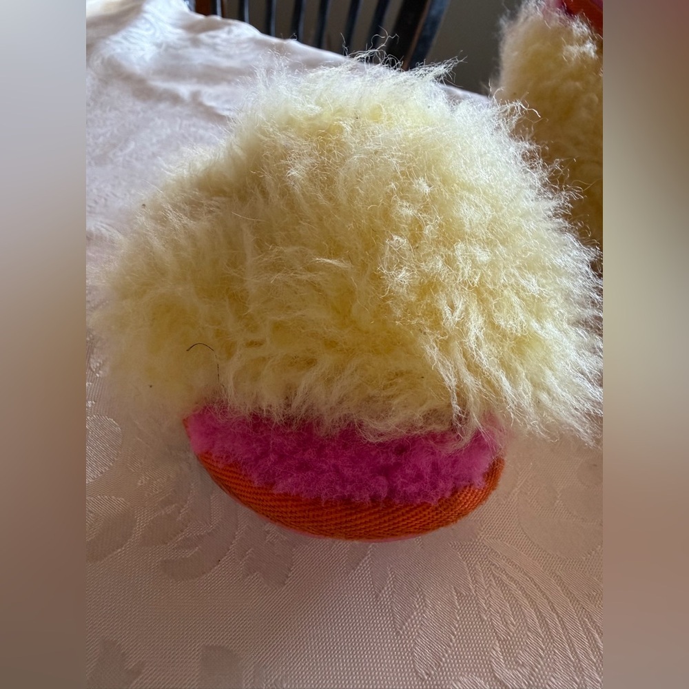 Sesame Street X UGG Slippers *PLAY* - Picture 3 of 6